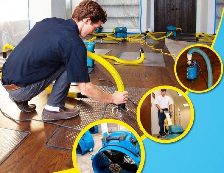 Emergency water removal and extraction in Anaheim